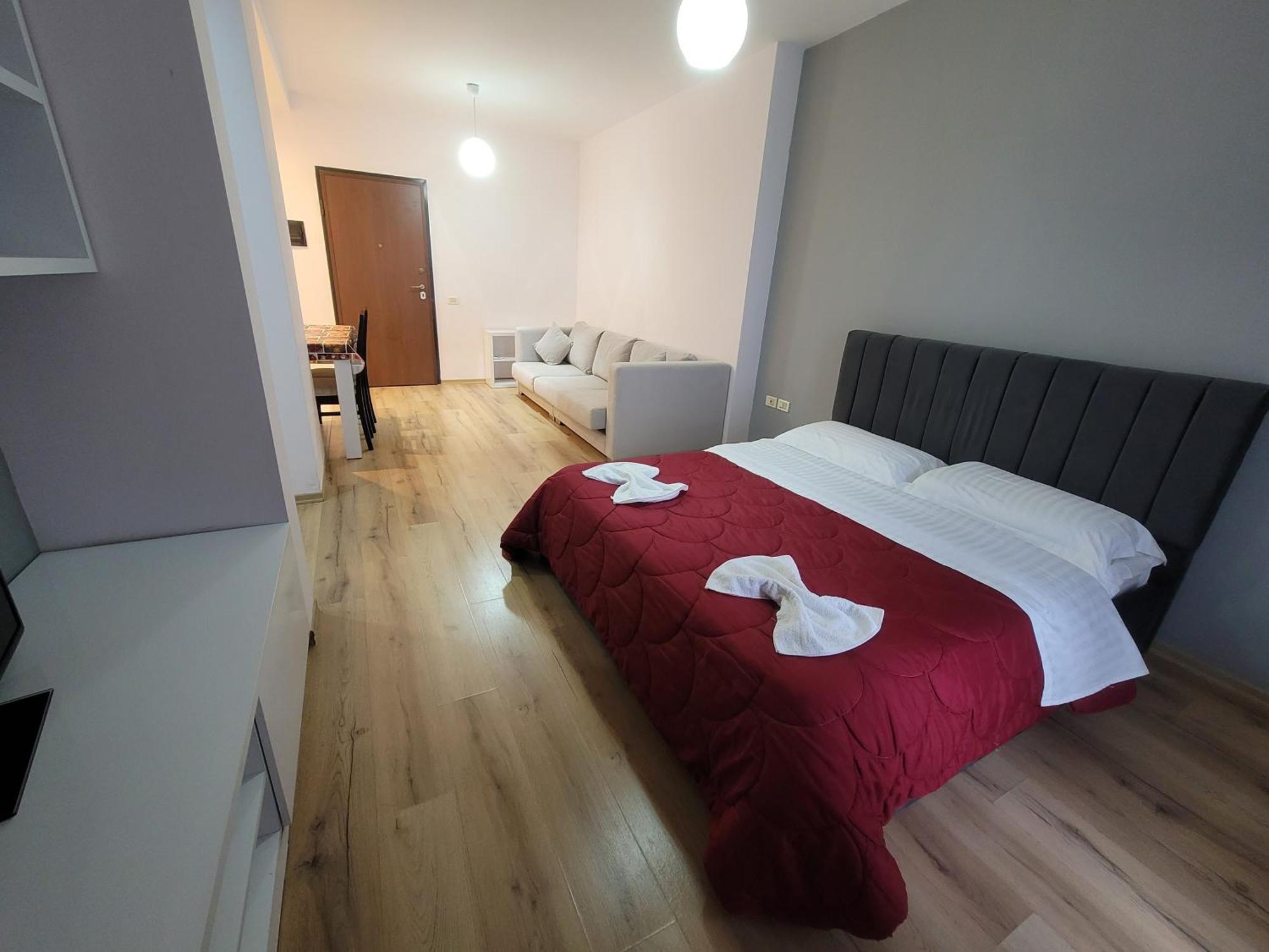 Haris Hotel Vlorë Εξωτερικό φωτογραφία
